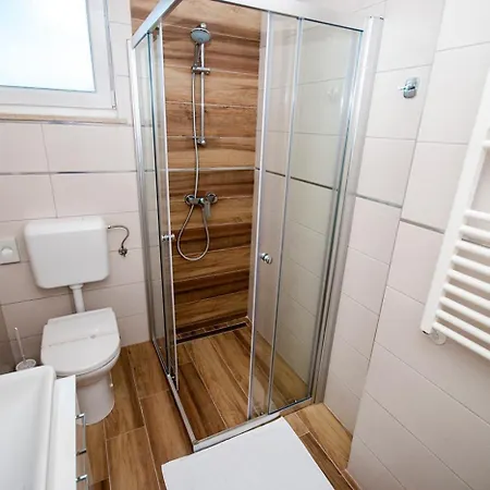 Manuela Near Medulin With Private Pool Only 500 Meters From Sea * Banjole