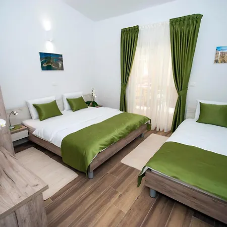 Manuela Near Medulin With Private Pool Only 500 Meters From Sea * Banjole